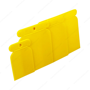 4pcs Auto Body Filler Spreader Applicator Flexible Plastic Spreader Set for Filler Putty Spreading Paint